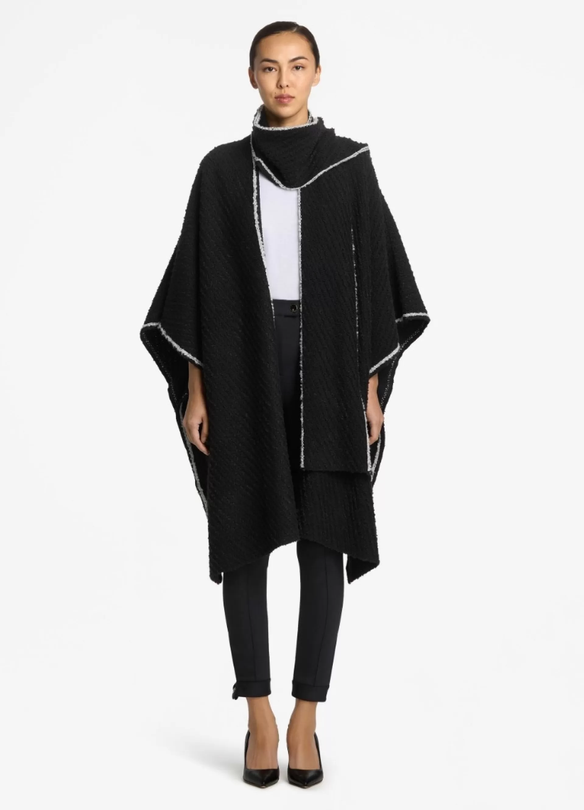 St. John Boucle Twill Wrap | CAPES & WRAPS | ACCESSORIES